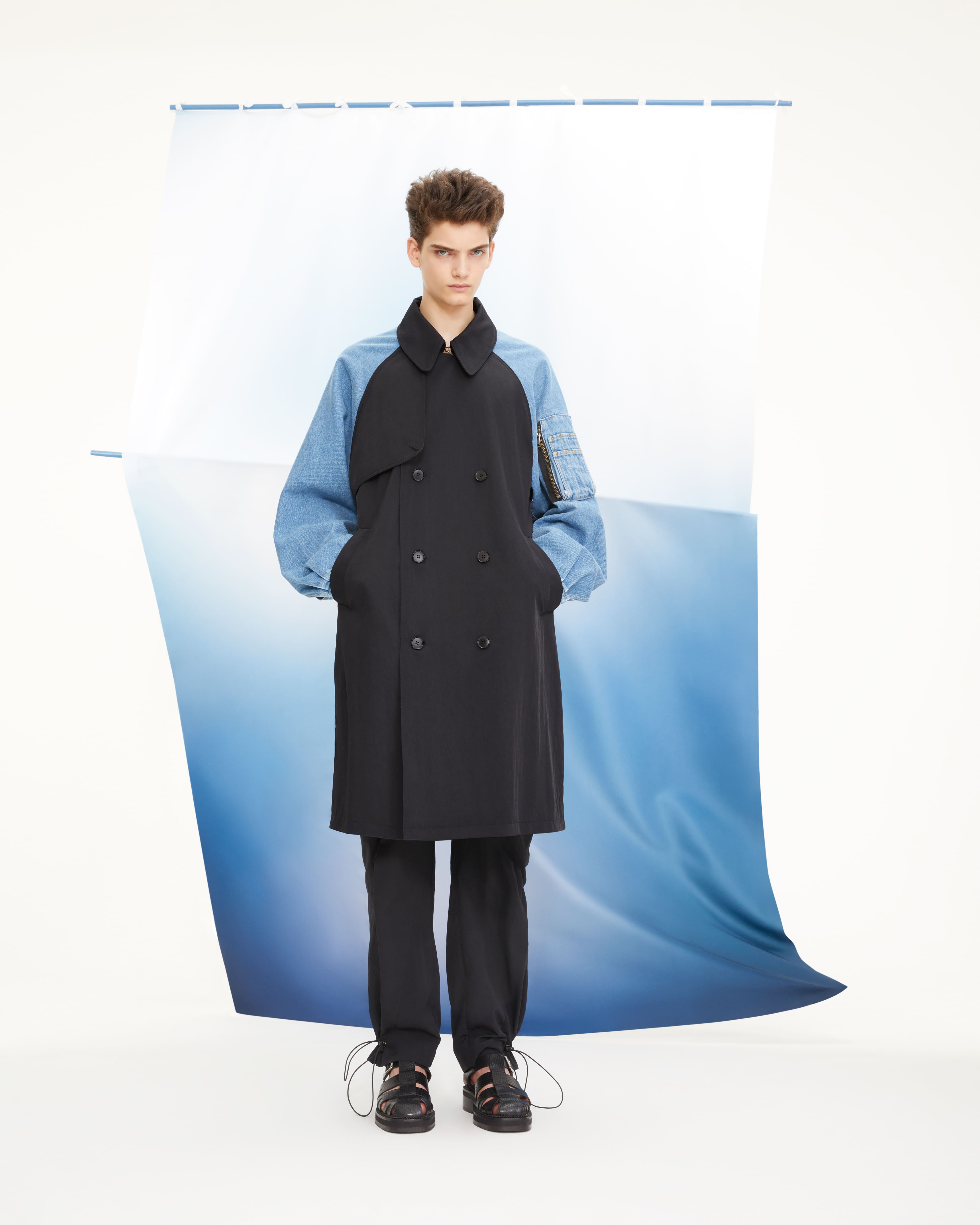 Red_September_0827_2_fin_sRGB