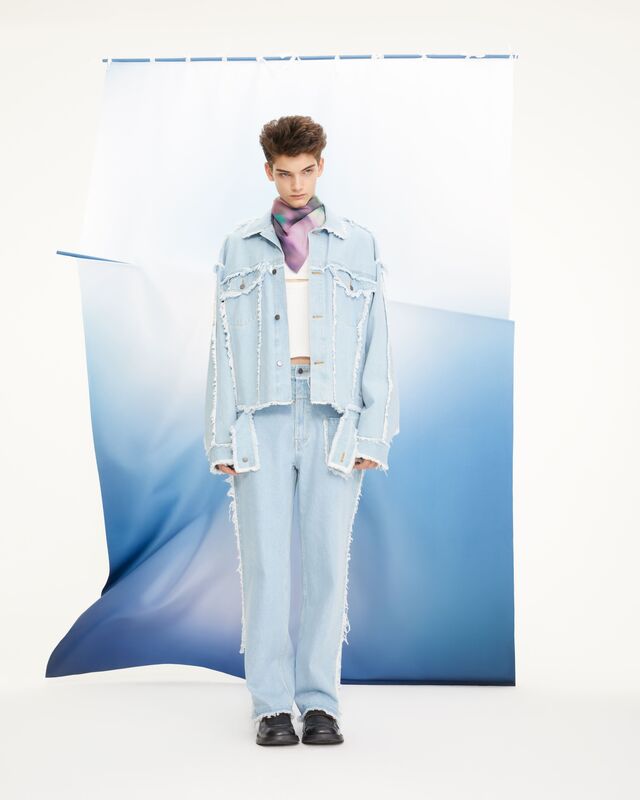 Red_September_0349_1_fin_sRGB