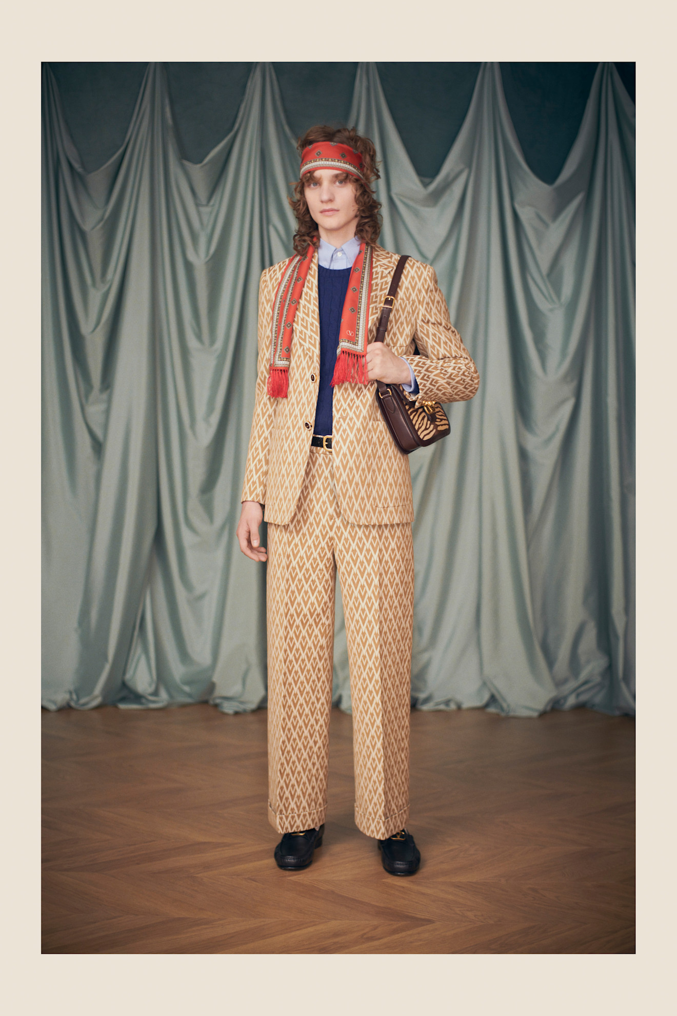 Valentino Resort PO S25 044