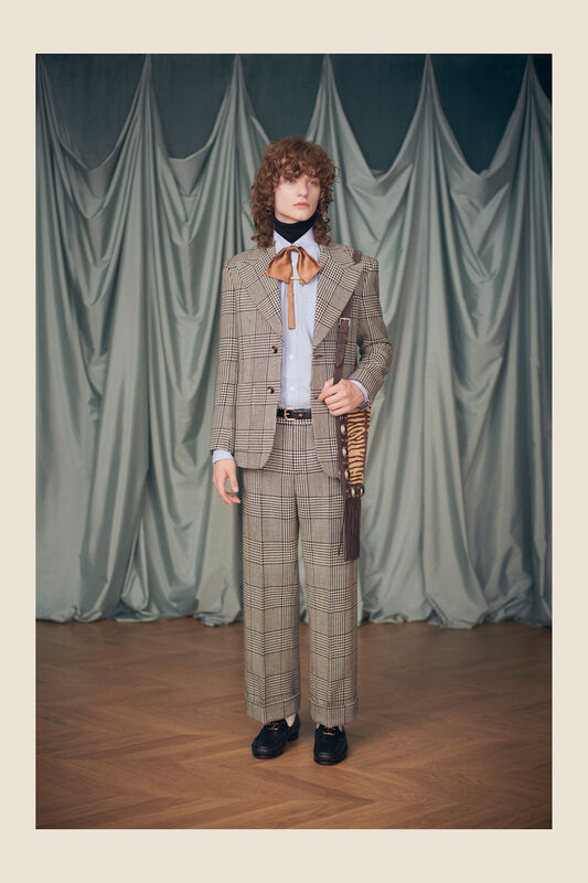 Valentino Resort PO S25 015