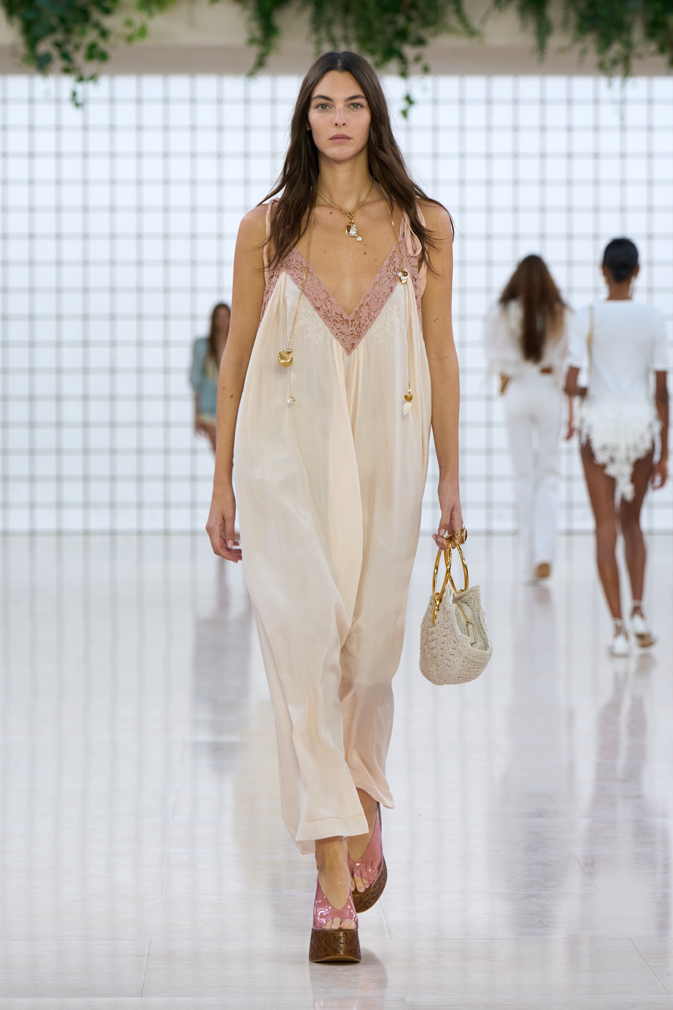 Chloe S25 014