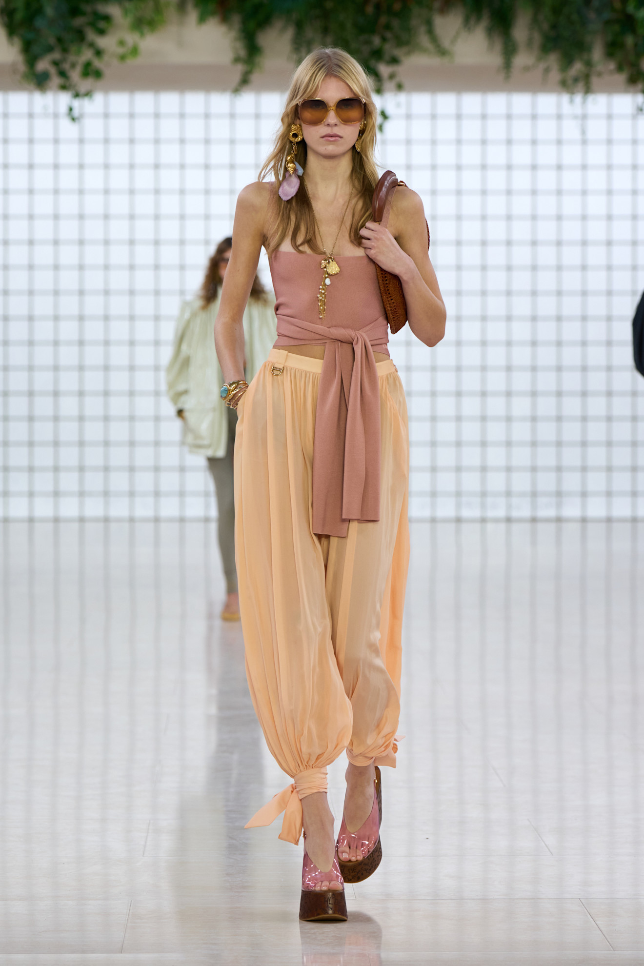 Chloe S25 044