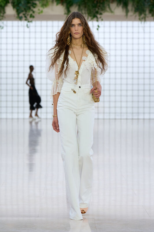 Chloe S25 005