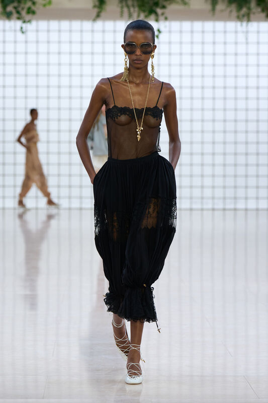 Chloe S25 007