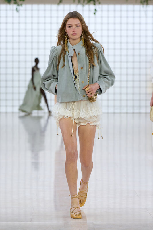 Chloe S25 008