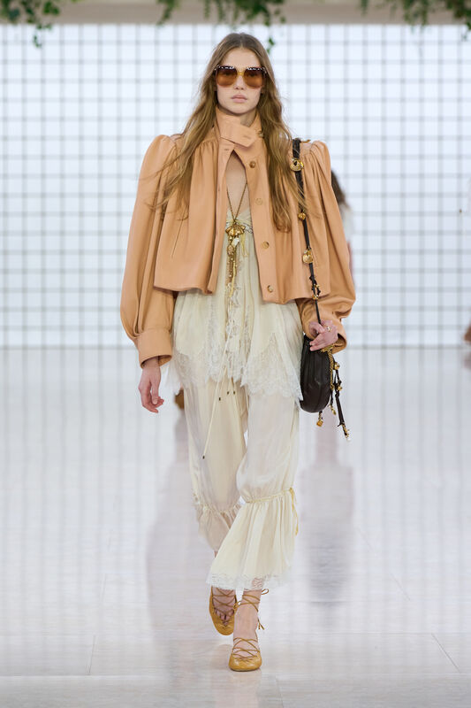 Chloe S25 013