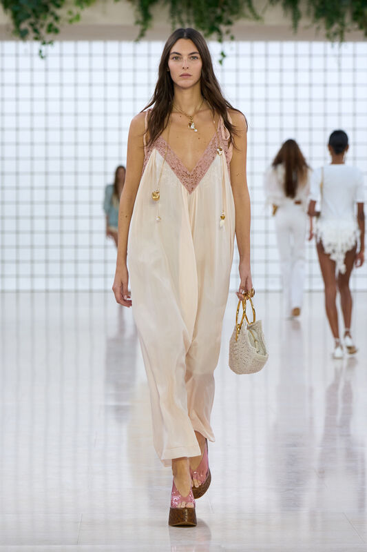 Chloe S25 014
