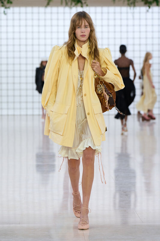Chloe S25 015