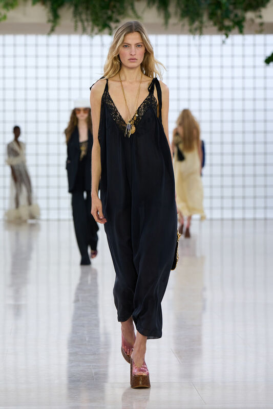 Chloe S25 020
