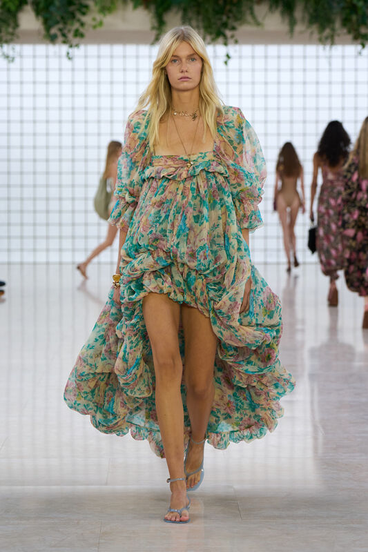 Chloe S25 063