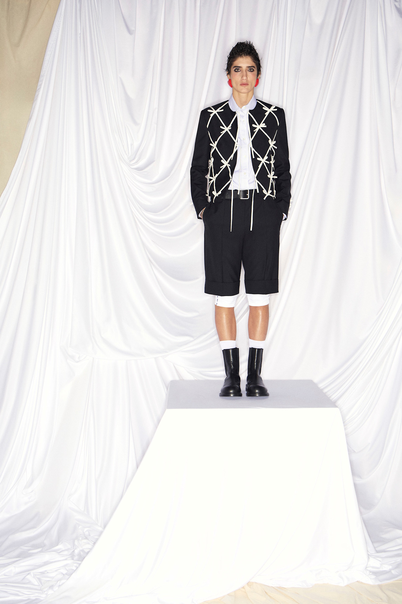 Moschino PreFall PO F26 021