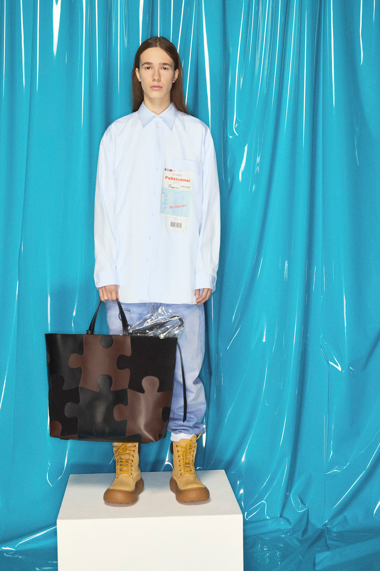 Moschino PreFall PO F26 033