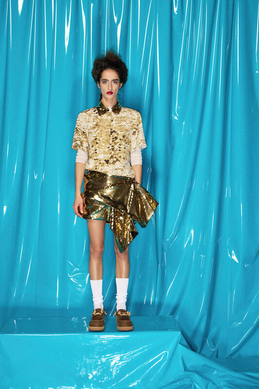 Moschino PreFall PO F26 013