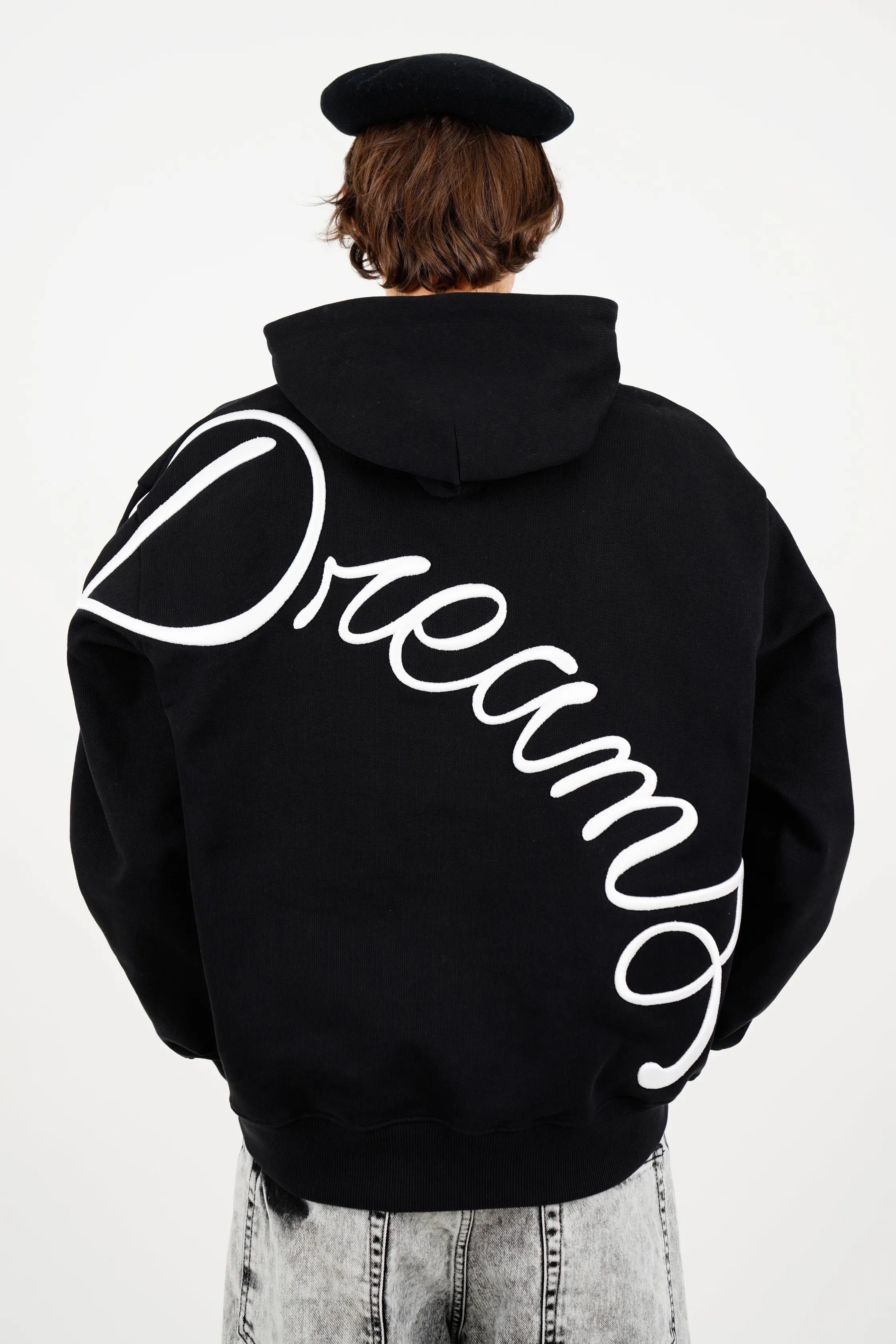 00040-msgm-fall-2026-menswear-credit-brand