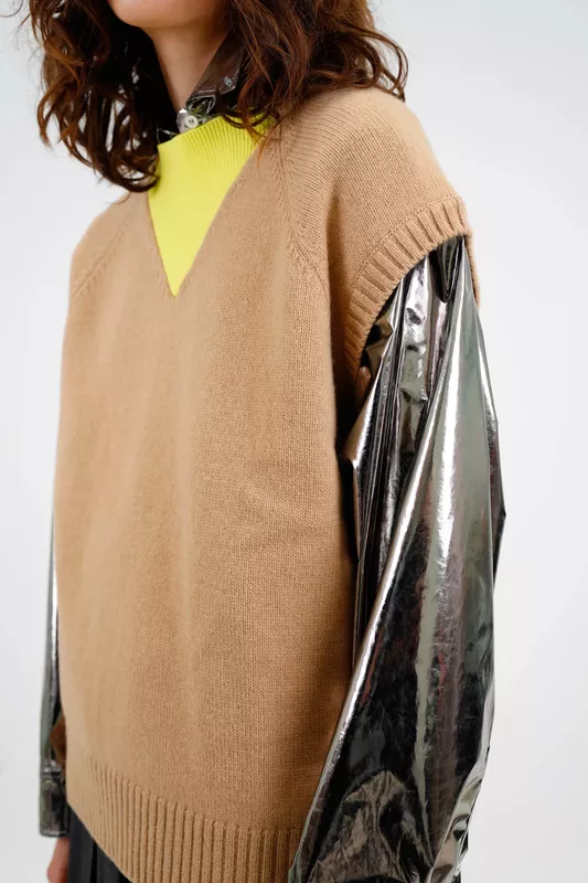 00030-msgm-fall-2026-menswear-credit-brand