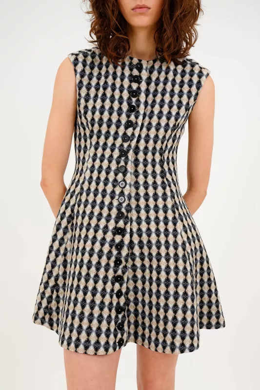 00033-msgm-fall-2026-menswear-credit-brand