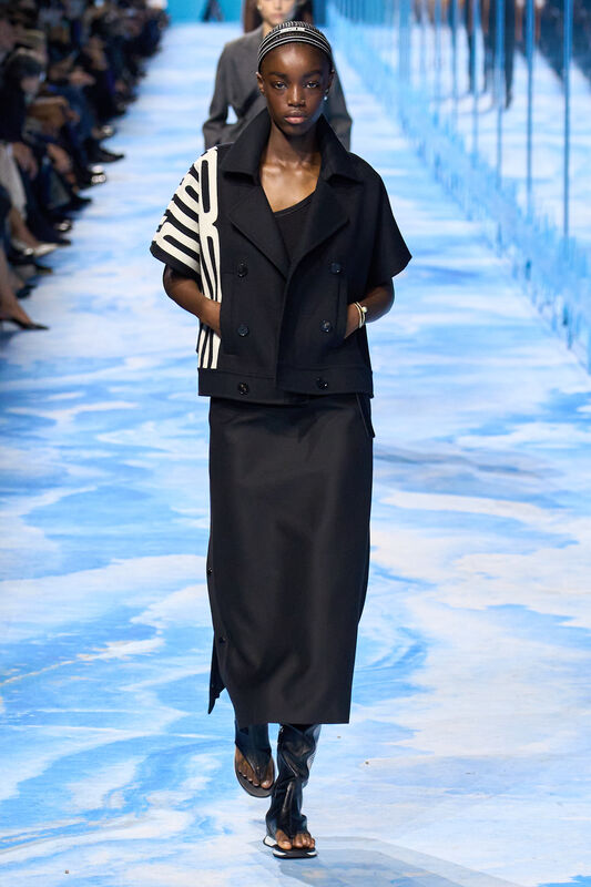 Dior S25 049