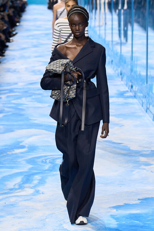 Dior S25 053
