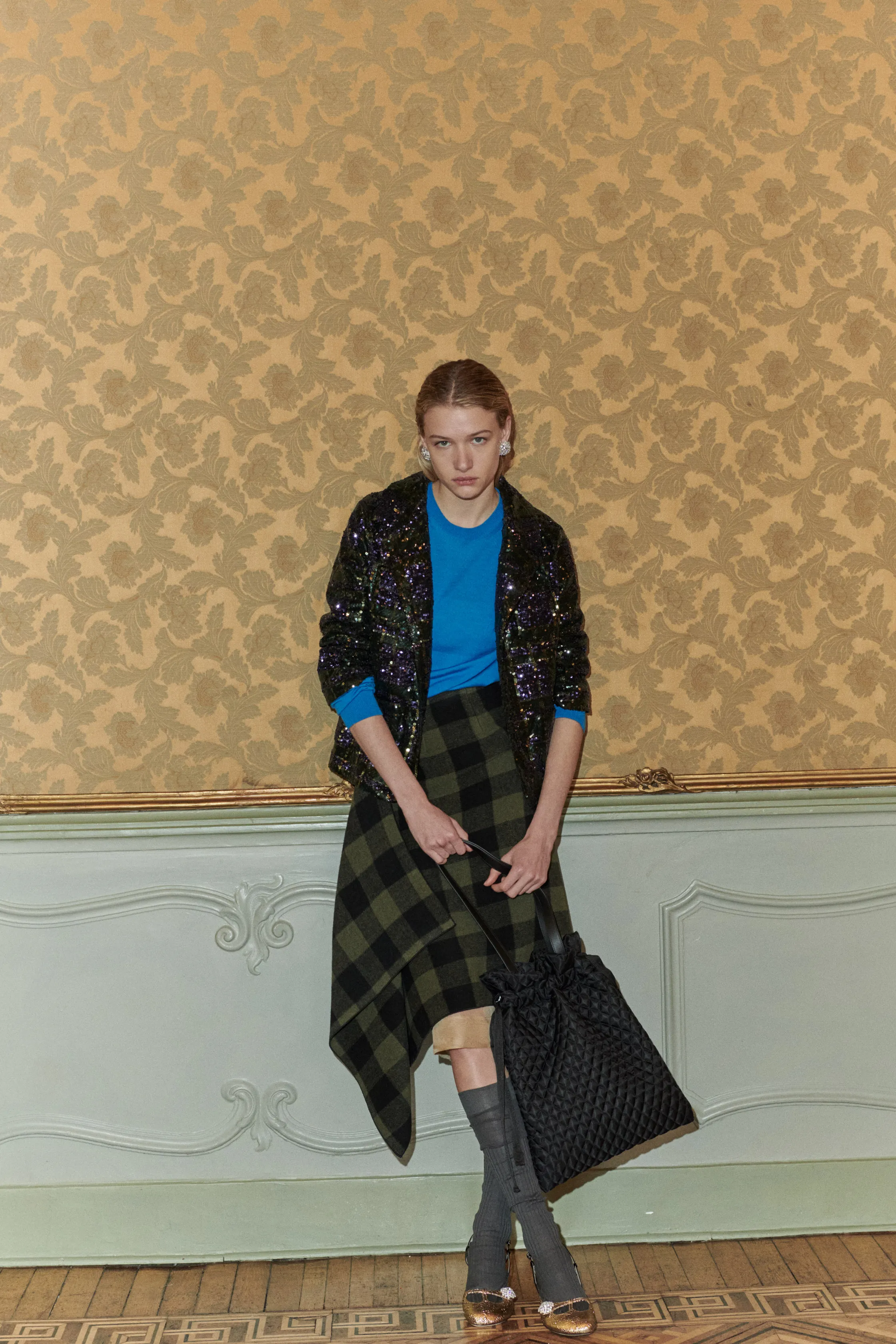 00027-no-21-fall-2026-menswear-credit-brand