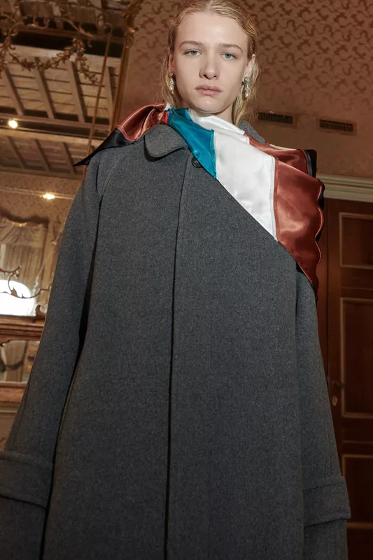 00032-no-21-fall-2026-menswear-credit-brand