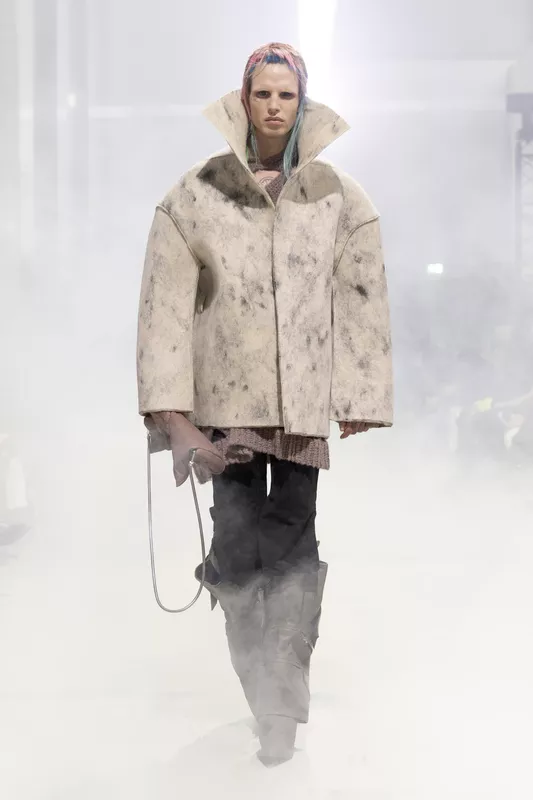 00018-rick-owens-fall-2026-menswear-credit-brand