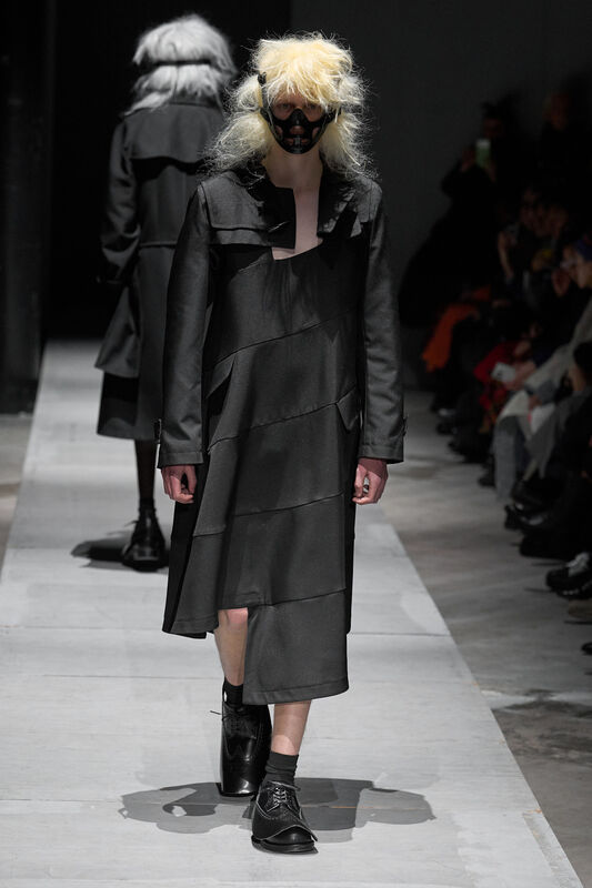 Comme Des Garcons m F26 013