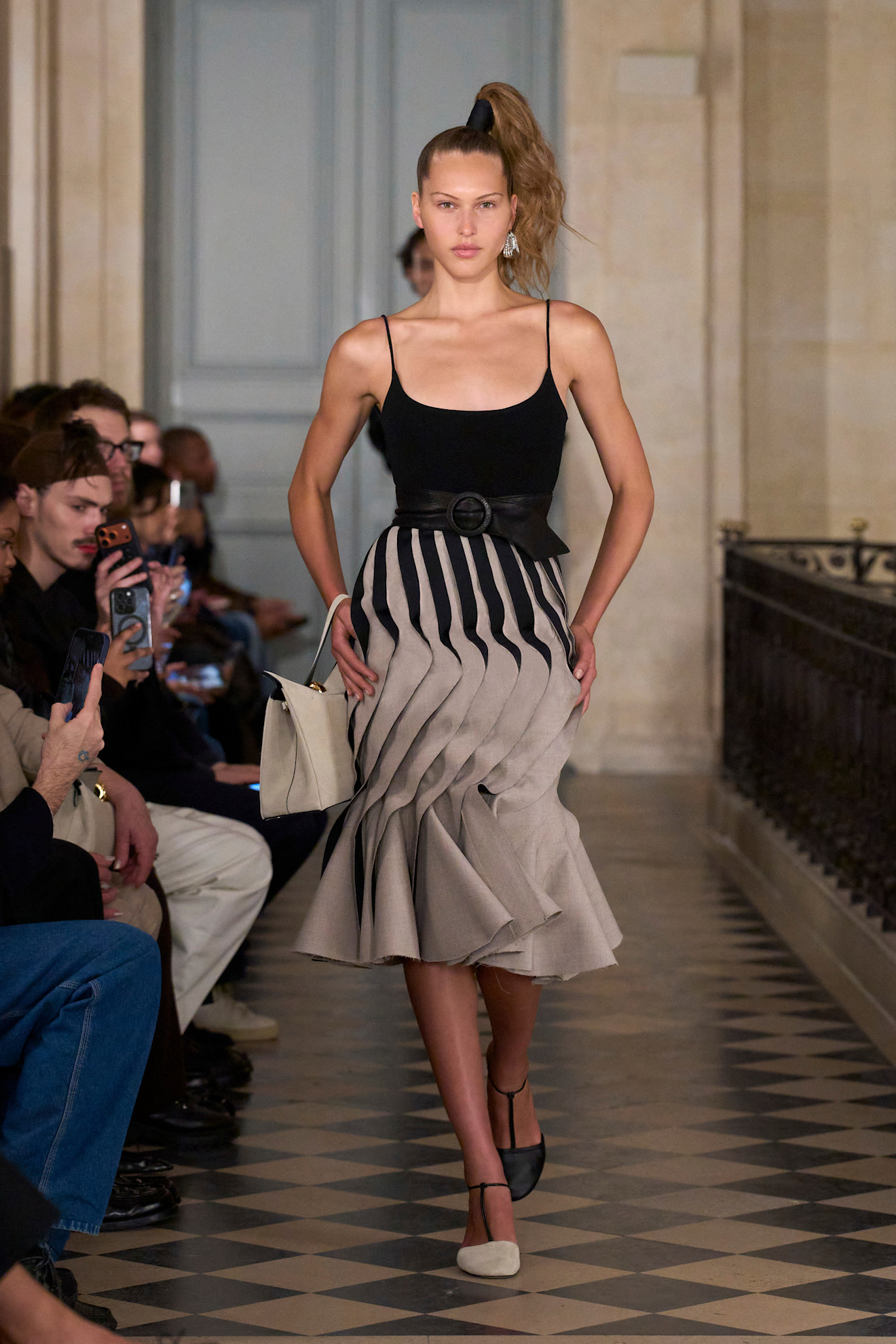 Jacquemus PO F26 005