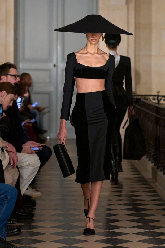 Jacquemus PO F26 043