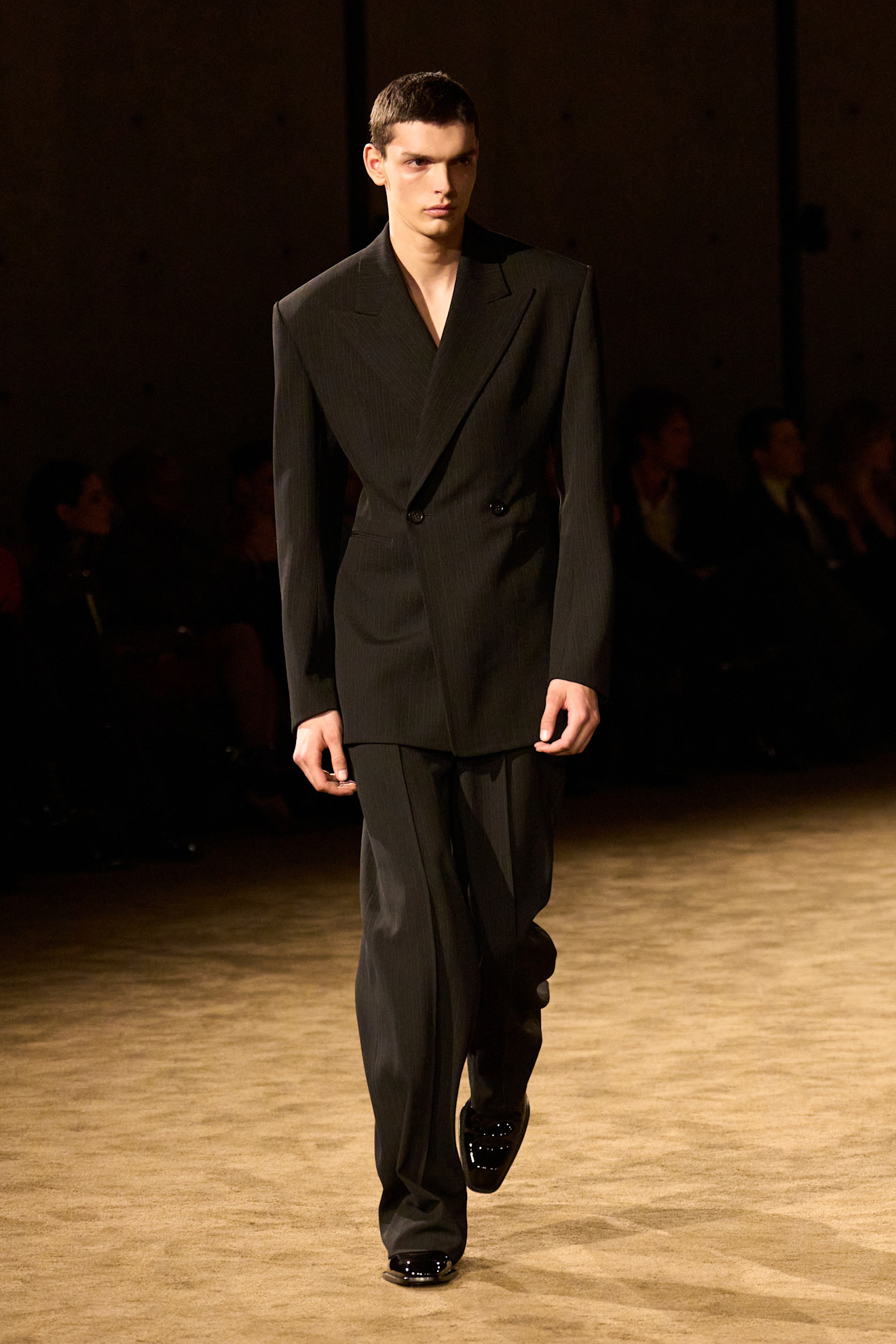 Saint Laurent m F26 001