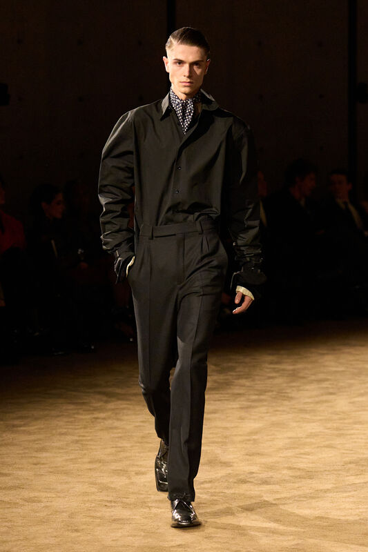 Saint Laurent m F26 008