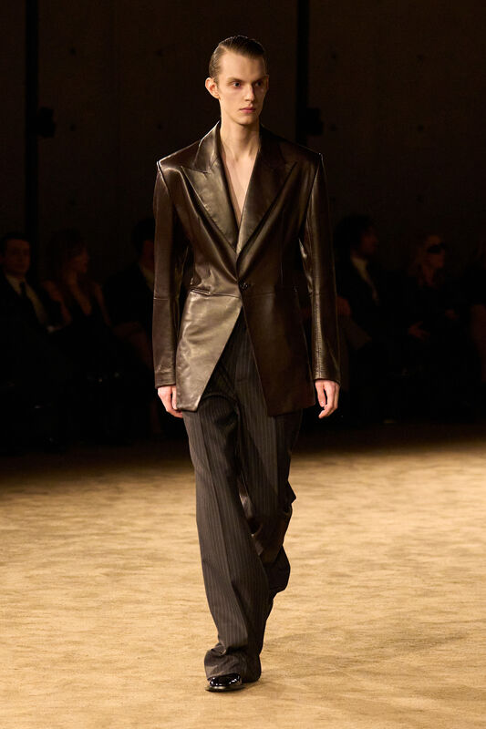 Saint Laurent m F26 011