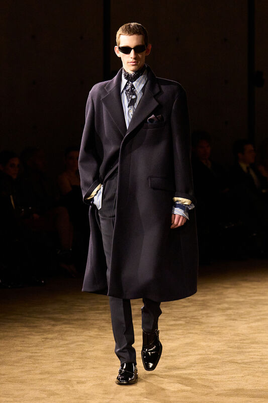 Saint Laurent m F26 021