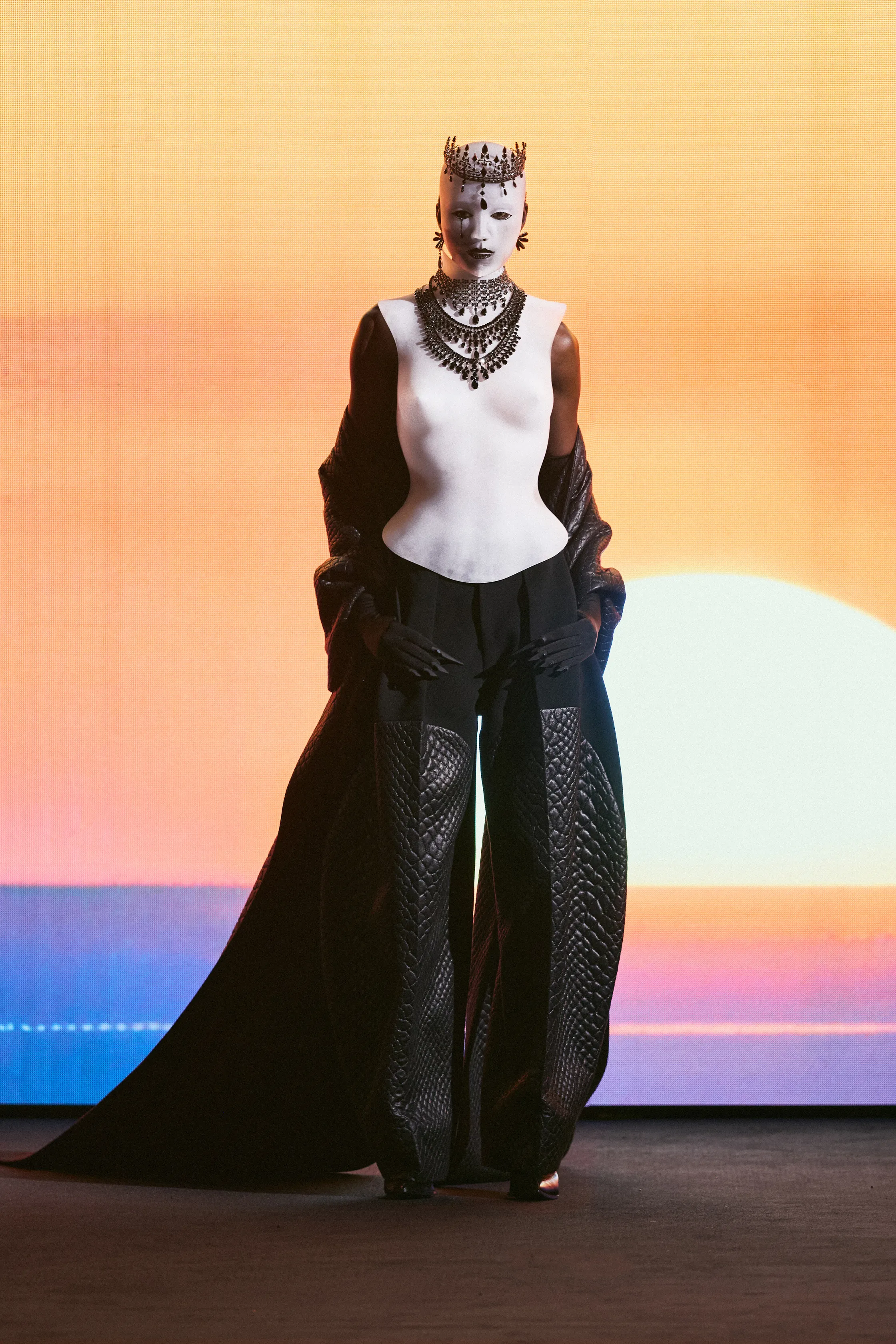 00016-robert-wun-spring-2026-couture-credit-brand