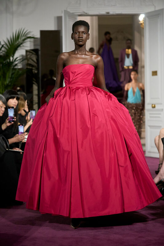  Valentino HC S24 005