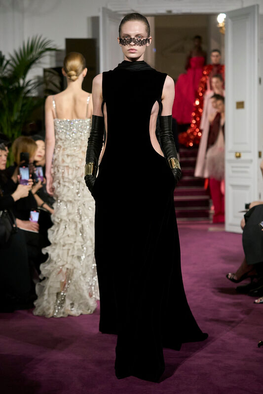  Valentino HC S24 060