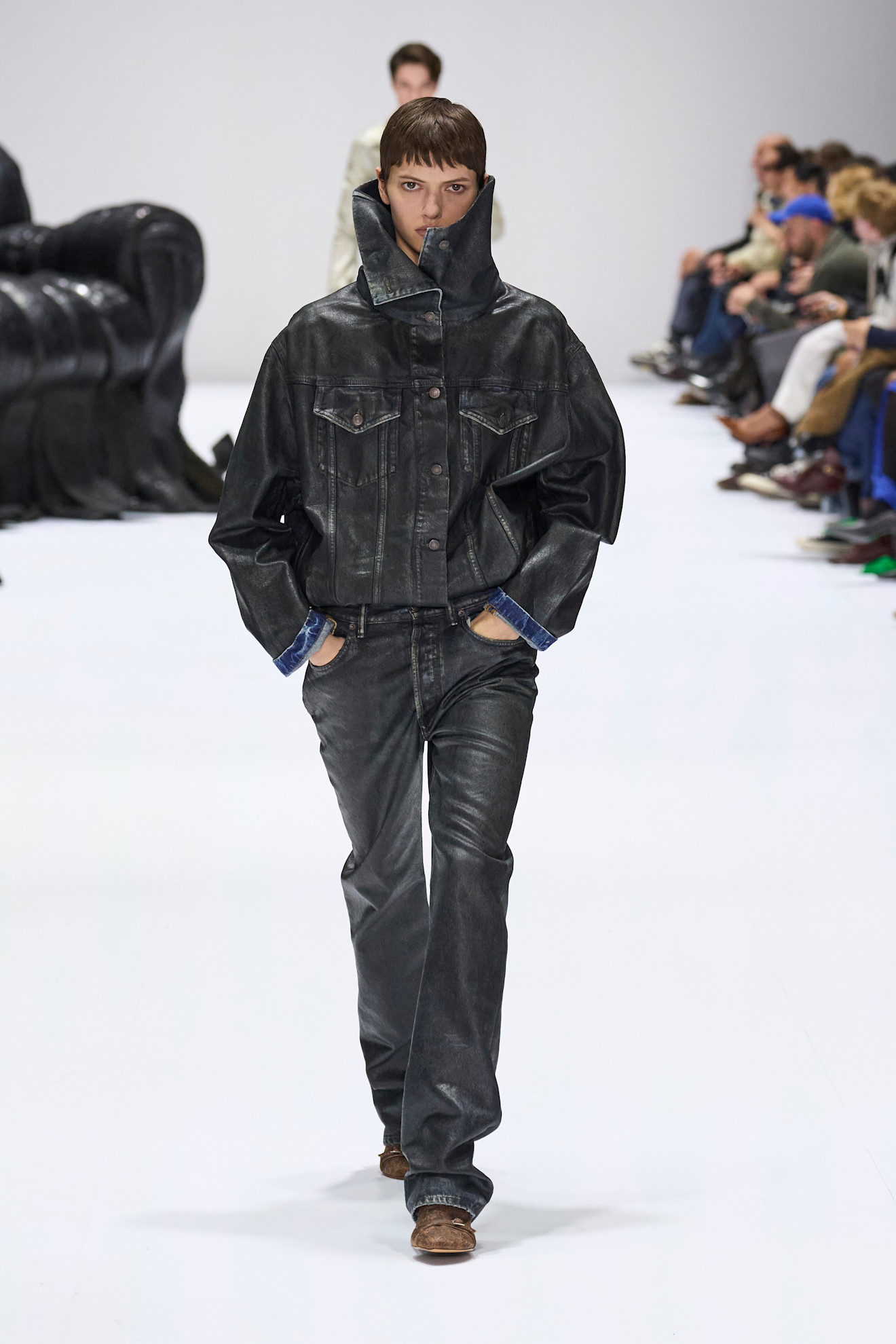 Acne F24 037