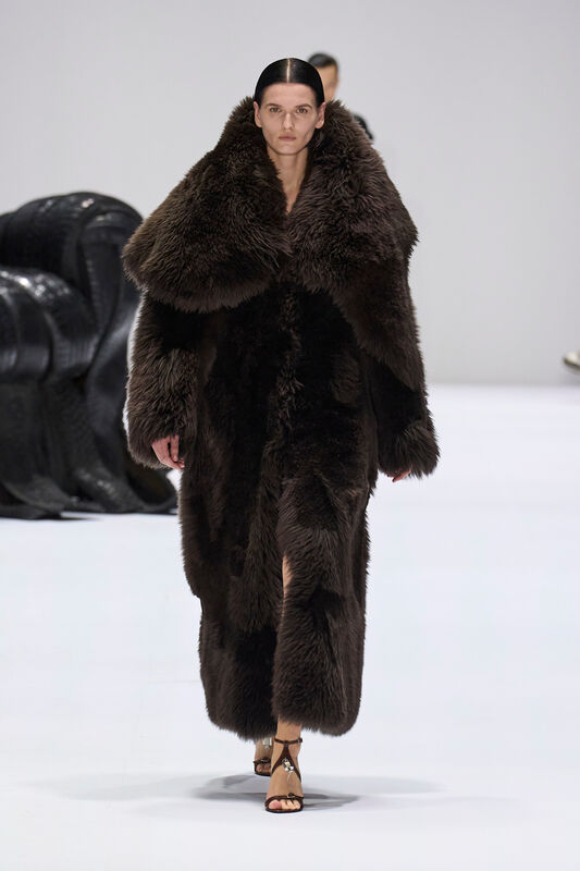 Acne F24 009