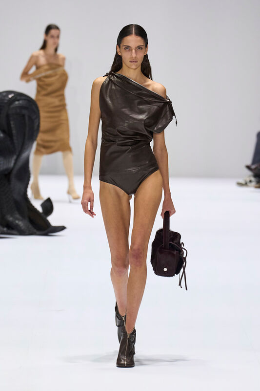 Acne F24 015