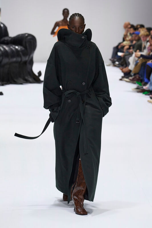 Acne F24 019