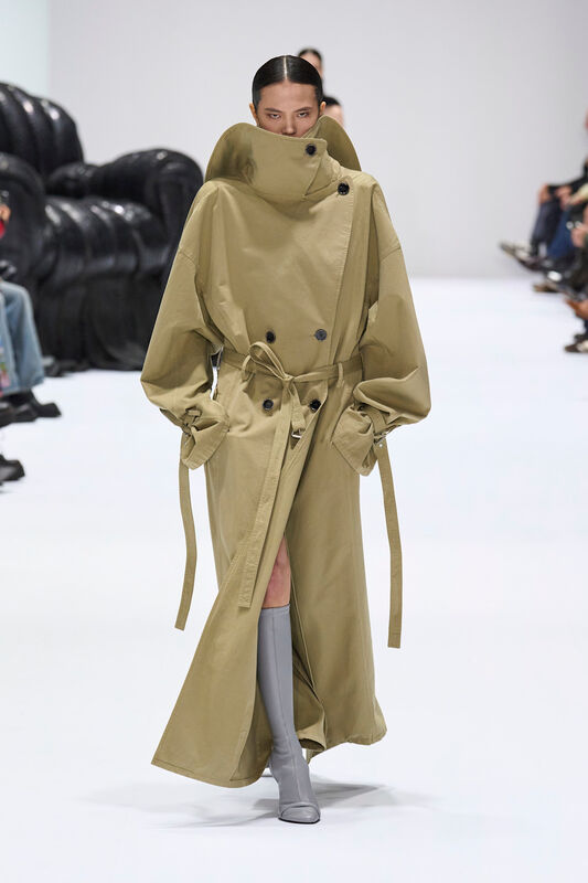 Acne F24 029