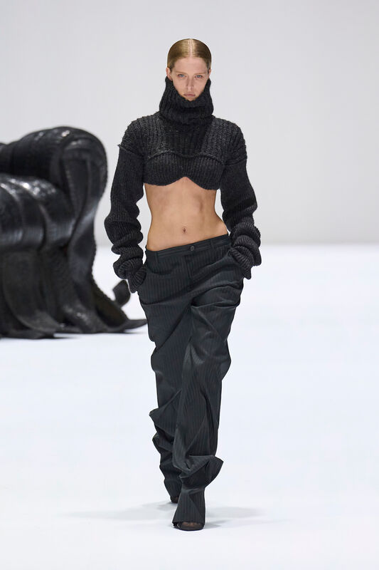 Acne F24 095