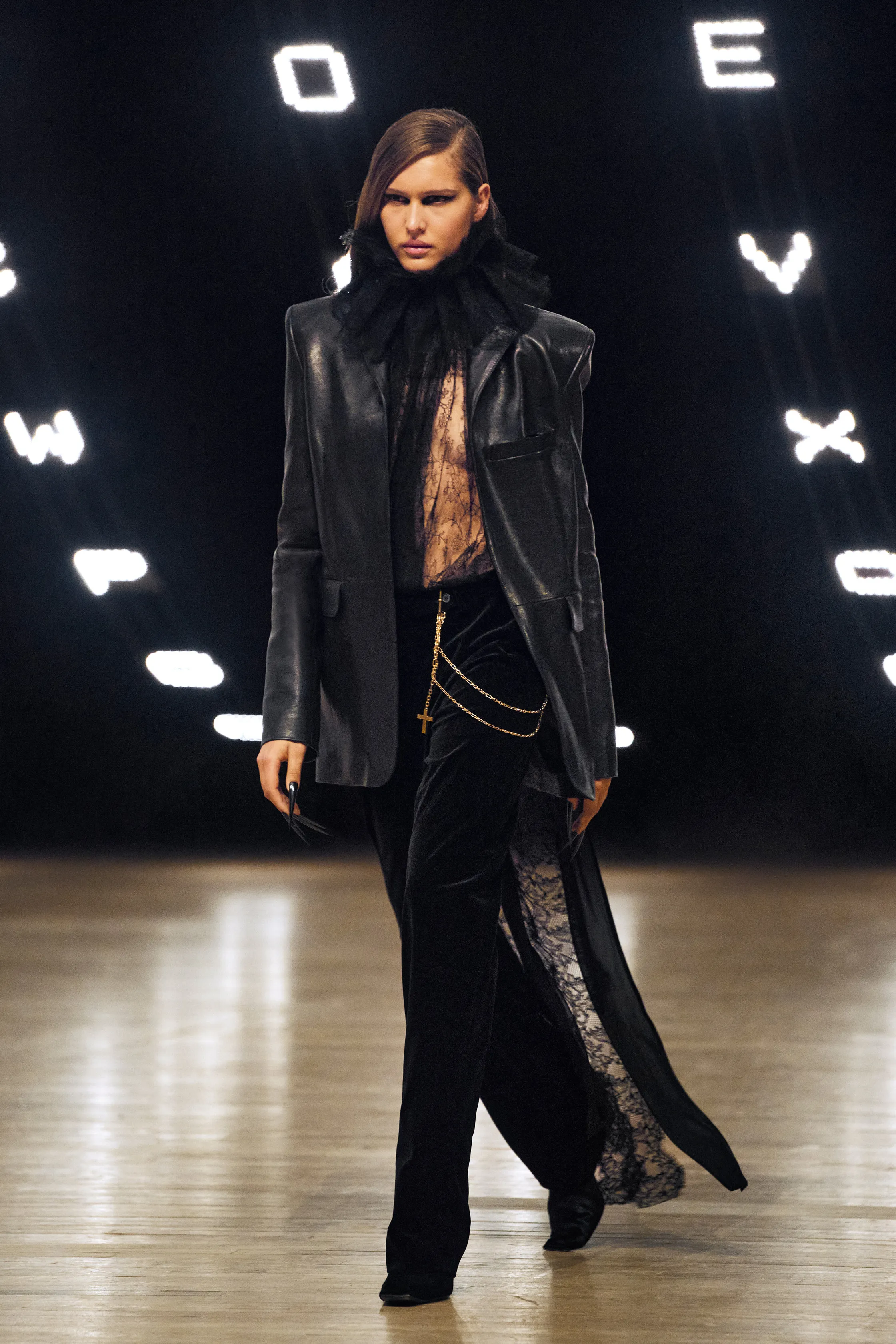 00012-khaite-fall-2026-ready-to-wear-credit-brand