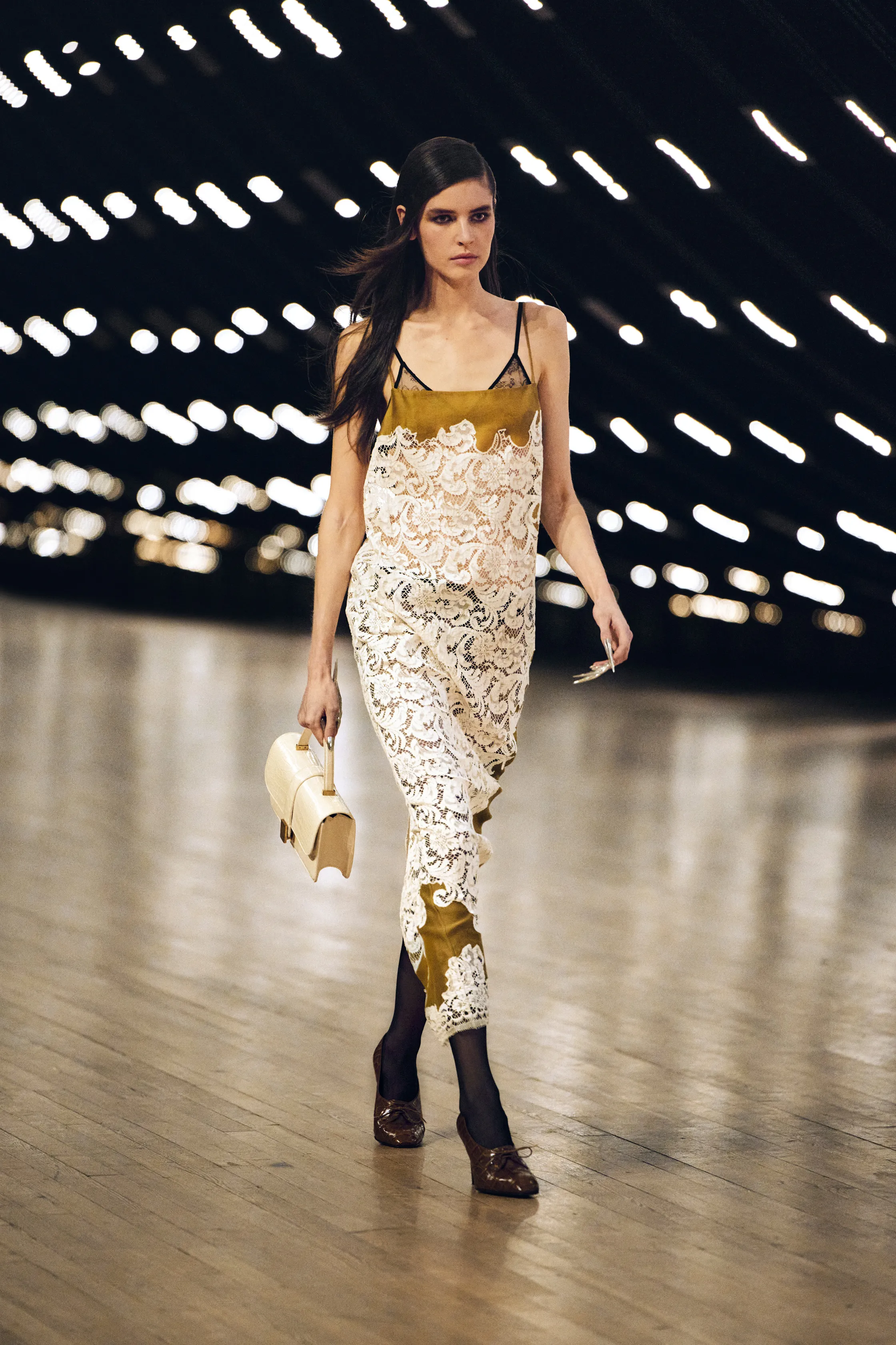 00049-khaite-fall-2026-ready-to-wear-credit-brand