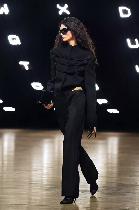 00013-khaite-fall-2026-ready-to-wear-credit-brand