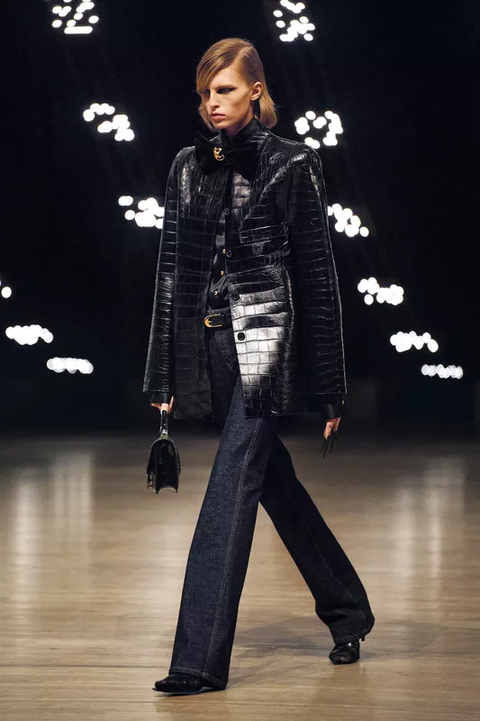 00027-khaite-fall-2026-ready-to-wear-credit-brand