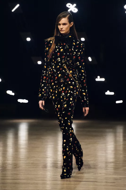 00042-khaite-fall-2026-ready-to-wear-credit-brand