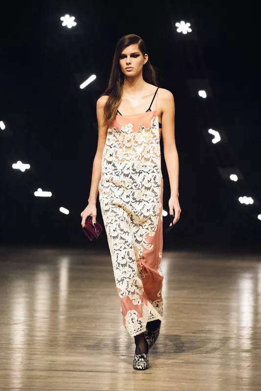 00048-khaite-fall-2026-ready-to-wear-credit-brand