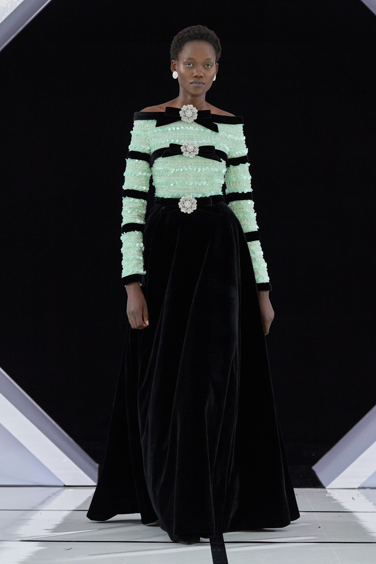 Richard Quinn F26 021