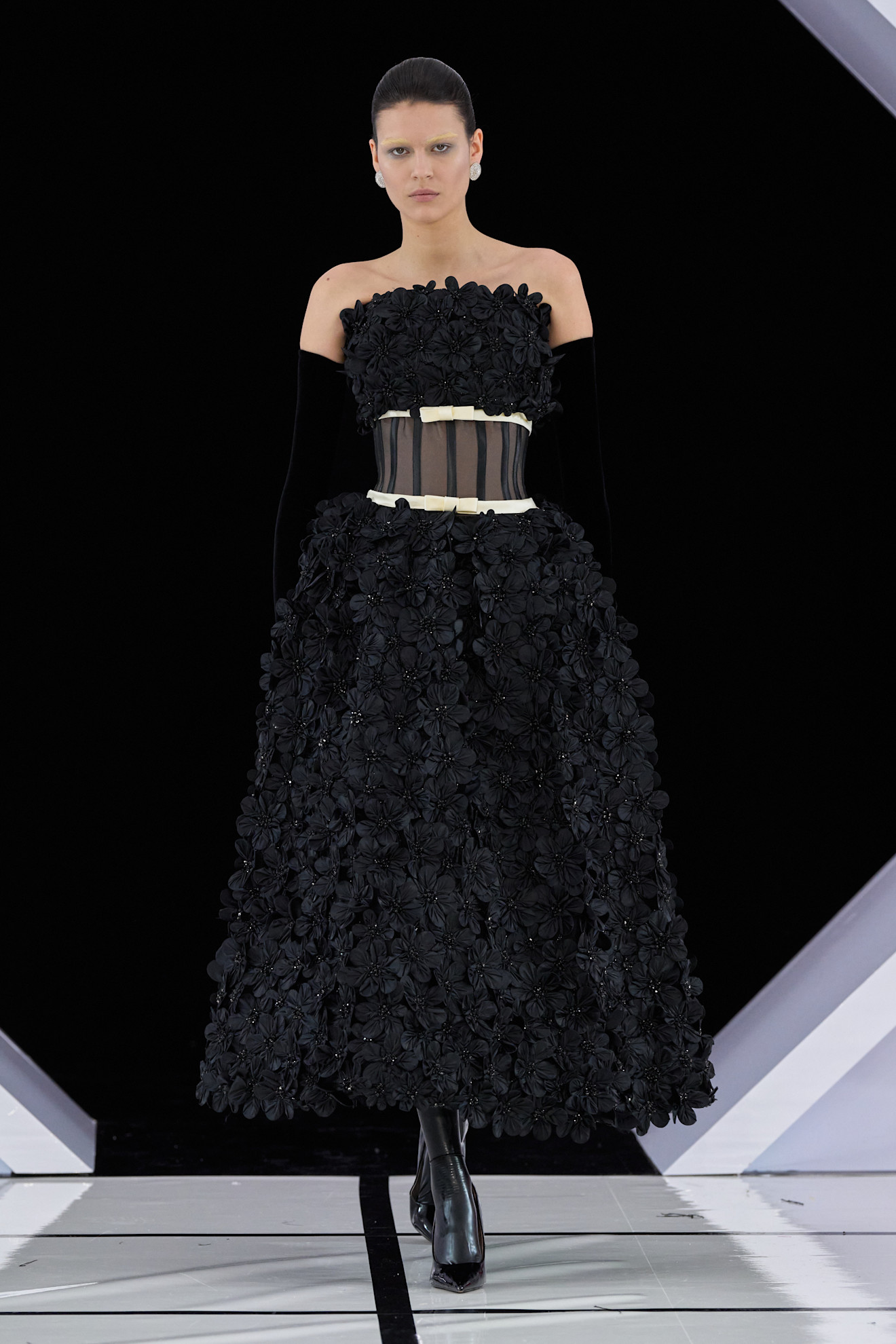 Richard Quinn F26 029