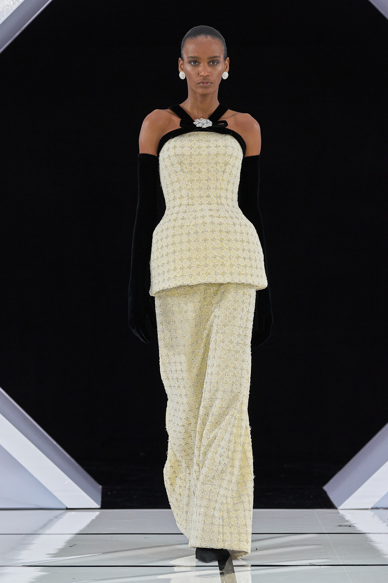 Richard Quinn F26 030